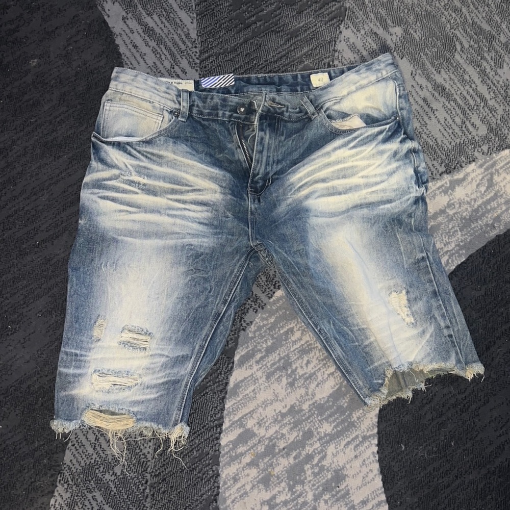 Men SMOKE RISE DNM CO. Shorts